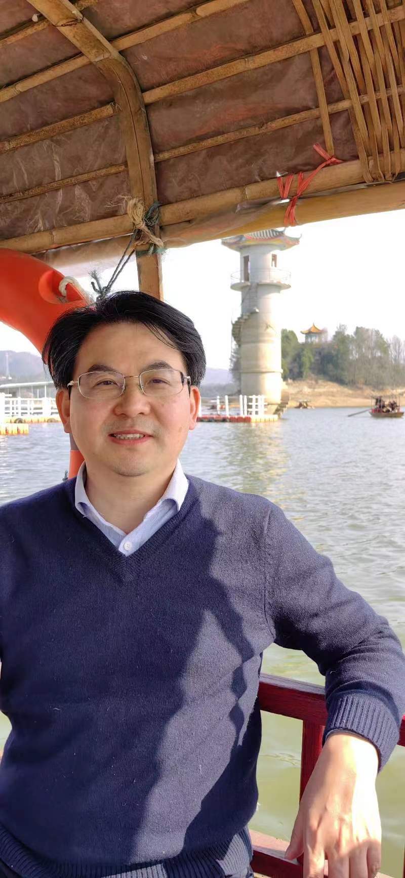 开云网页版登录入口创新论坛第一千三百五十六讲：Energy transfer and Generalized Fermi's Golden Rule in Hamiltonian nonlinear Klein-Gordon equations