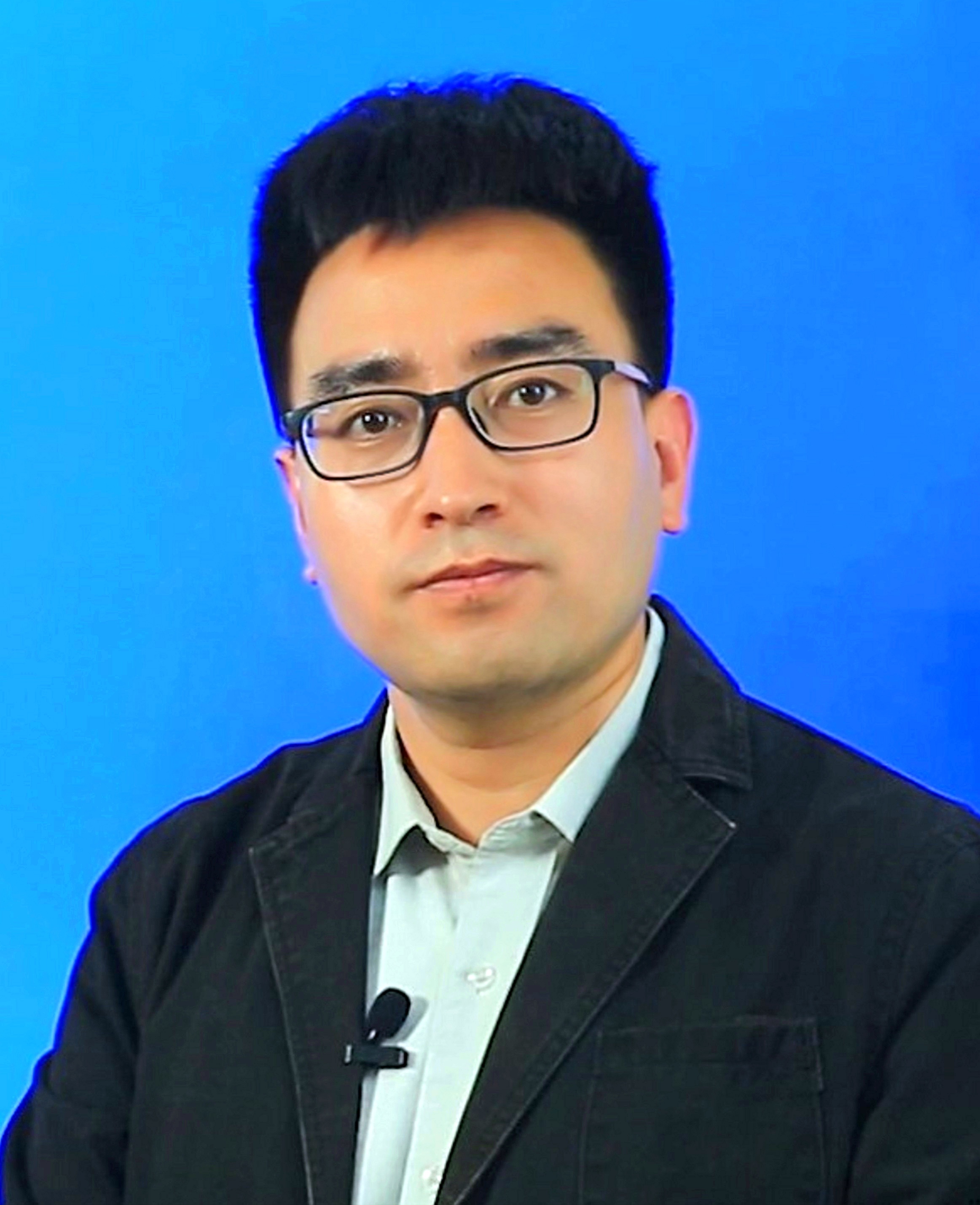 开云网页版登录入口创新论坛第一千三百七十讲：基于超冷原子的Rosen-Zener-Stückelberg干涉和隧穿